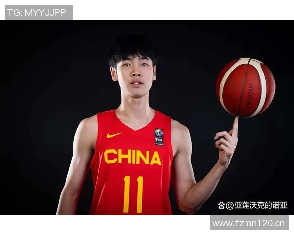 媒体人呼吁国内俱乐部重视高后卫培养应从小篮球阶段着手选拔优秀前锋