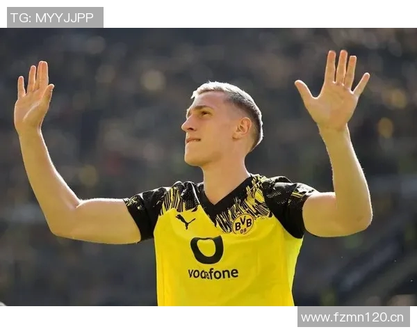 凯尔回应转会狼堡传闻强调球队希望续约施洛特贝克 凯尔回应转会狼堡传闻强调球队希望续约施洛特贝克