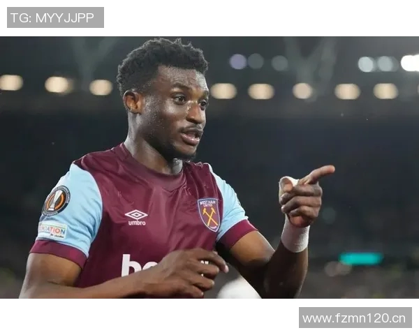 库杜斯赞扬特尔的坚持精神并强调进球对前锋自信心的重要性 库杜斯赞扬特尔的坚持精神并强调进球对前锋自信心的重要性