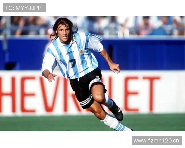 水星侧翼卡利亚库珀上半场火力全开19分3板助力球队表现出色