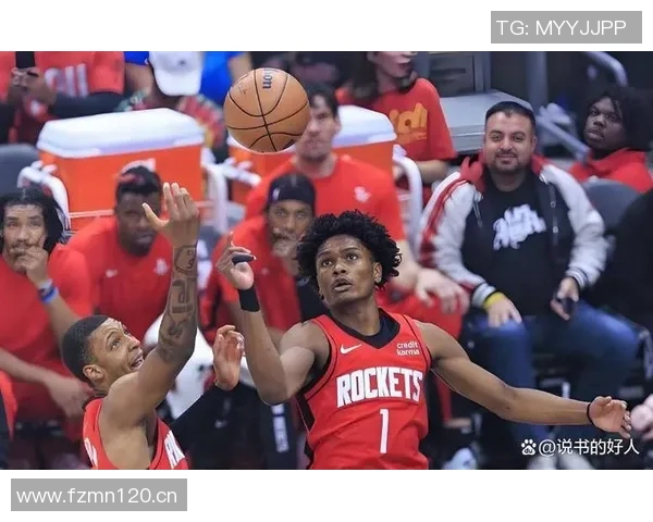 费尔顿称大球型控卫适合火箭队能防守又能助攻不必依赖得分